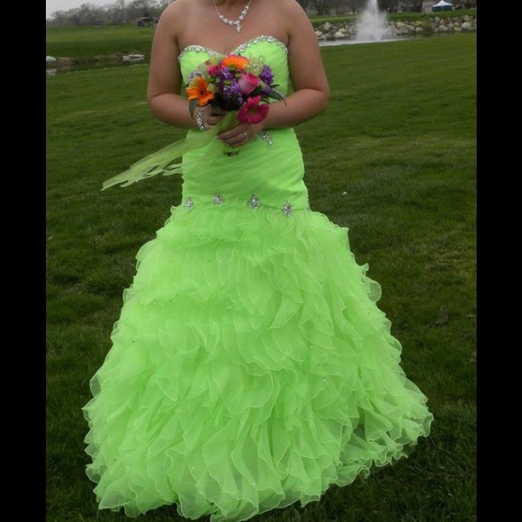 🔥GORGEOUS❤️PROM DRESS from “PEACHES” - Picture 1 of 8